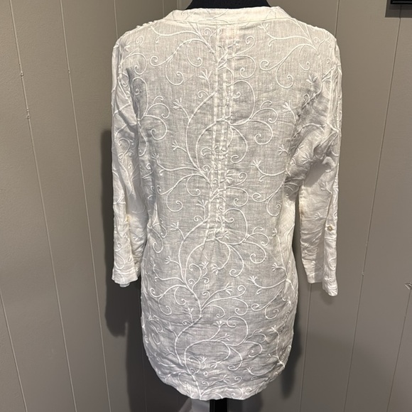 St. Tropez white linen embroider split neckline tuxedo pleated tunic. New. Small - Picture 4 of 8